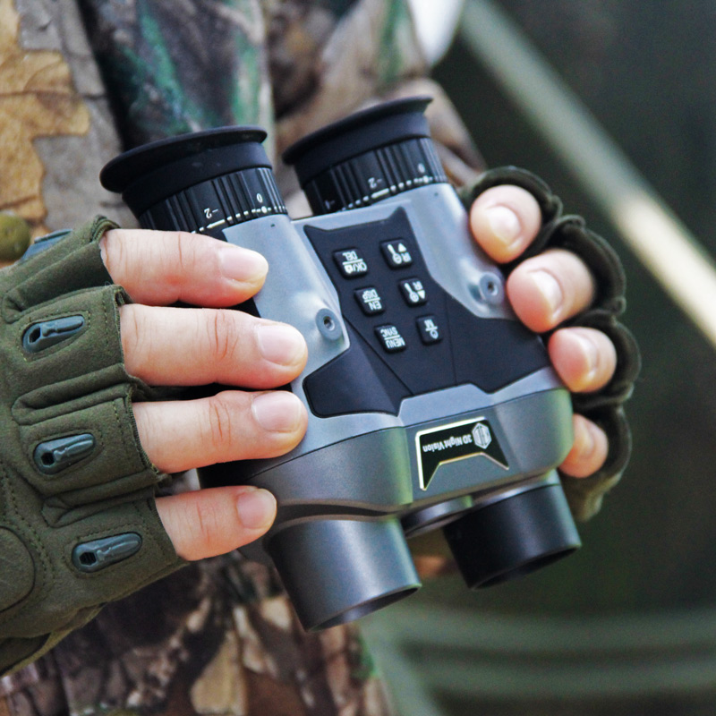 thumbnail image 2 of Vimel VIM-DIGIB Digital Night Vision Monocular With Camera, 6x Zoom, Waterproof For Hunting & Security 2 of 6